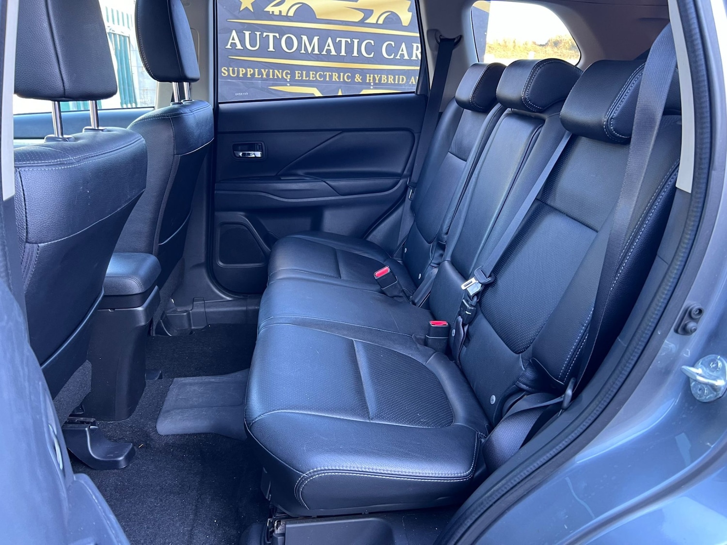 Used Mitsubishi Outlander 2015 for sale - 77113090: Photo 11