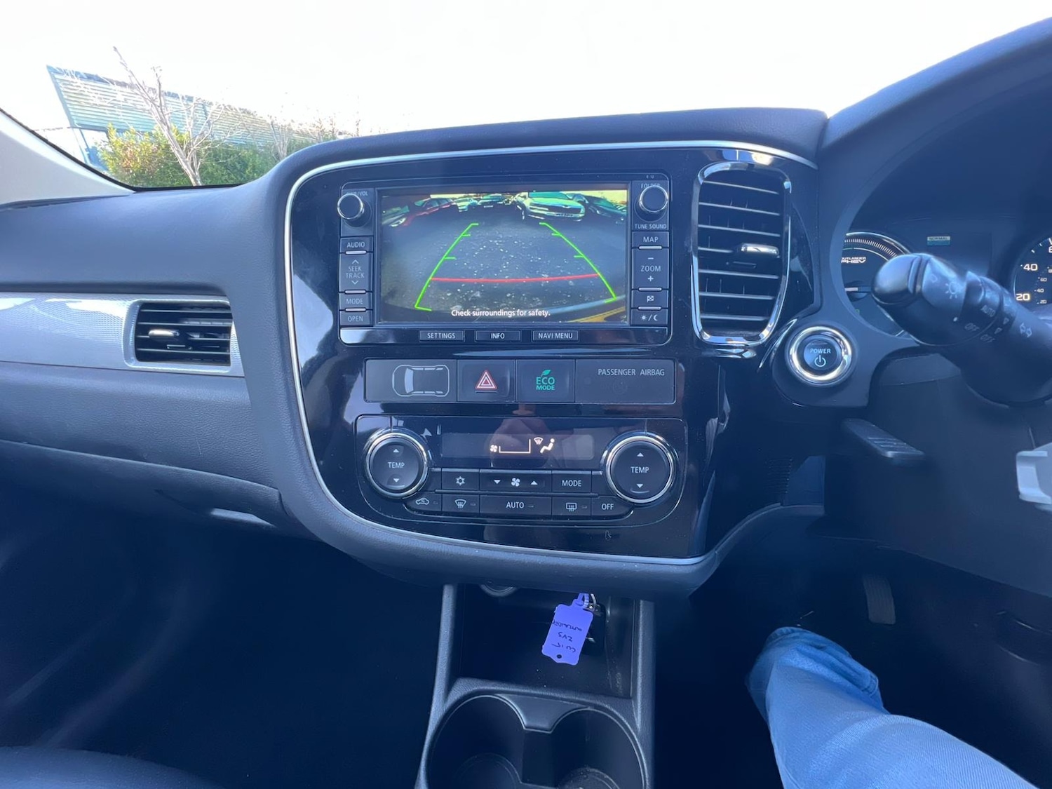 Used Mitsubishi Outlander 2015 for sale - 77113090: Photo 21