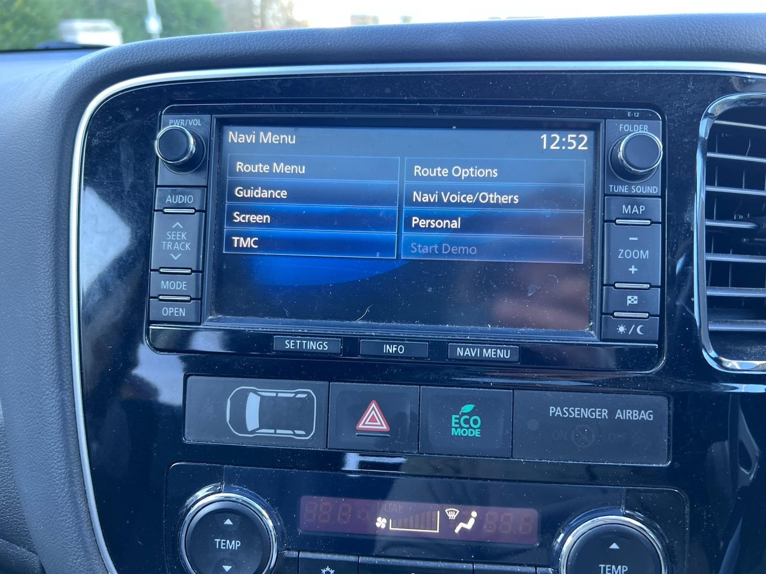 Used Mitsubishi Outlander 2015 for sale - 77113090: Photo 23