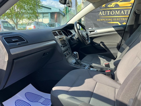 Used Volkswagen Golf 2014 for sale - 75501154: Photo 32