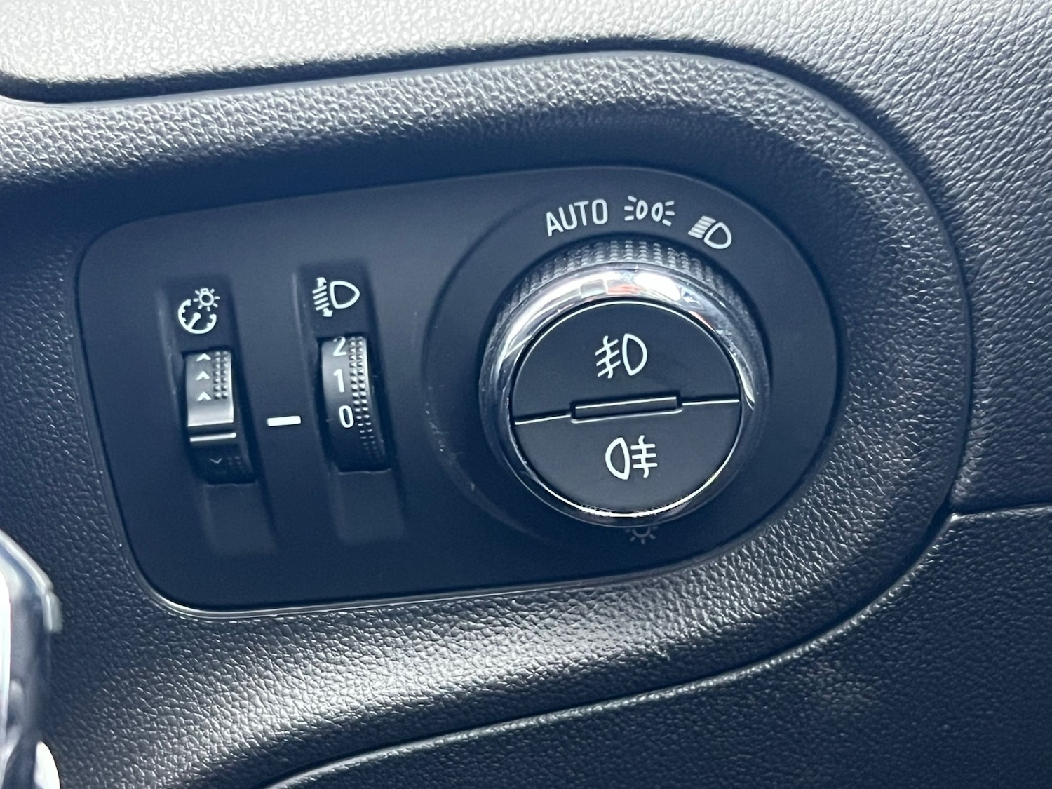 Used Vauxhall Grandland X 2019 for sale - 78105718: Photo 13