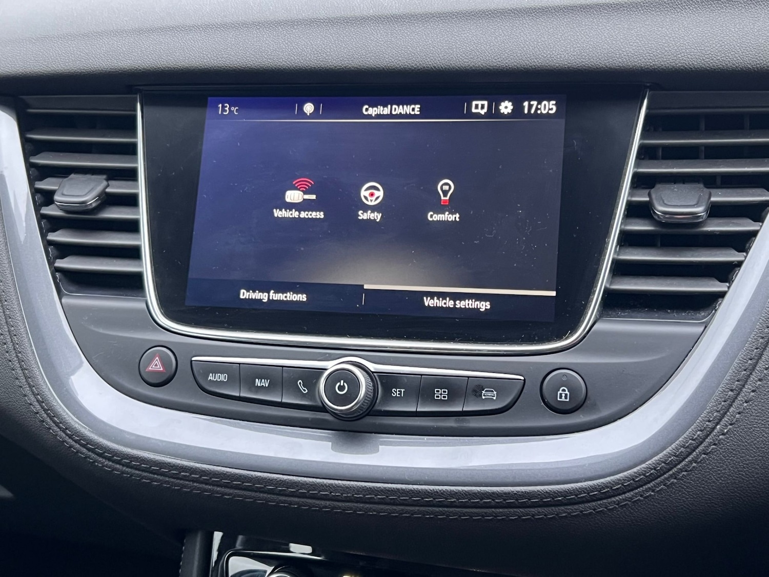 Used Vauxhall Grandland X 2019 for sale - 78105718: Photo 17