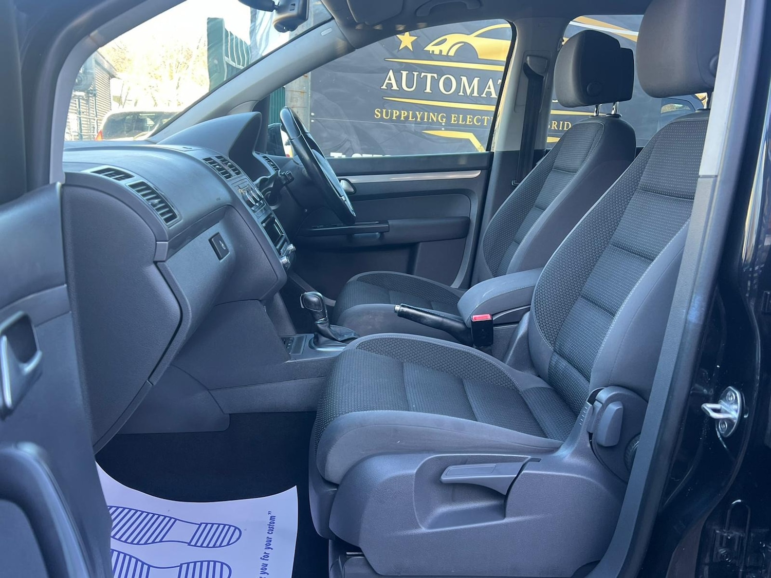 Used Volkswagen Touran 2015 for sale - 76693900: Photo 20