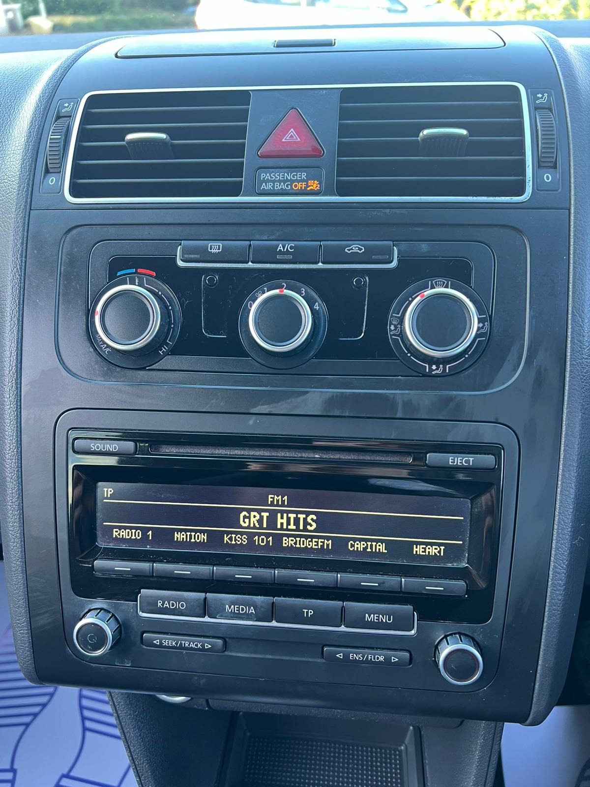 Used Volkswagen Touran 2015 for sale - 76693900: Photo 34