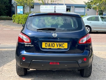 Used Nissan Qashqai 2010 for sale - 75617175: Photo