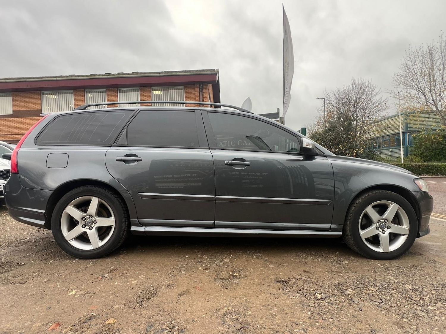 Used Volvo V50 2009 for sale - 76725978: Photo 14