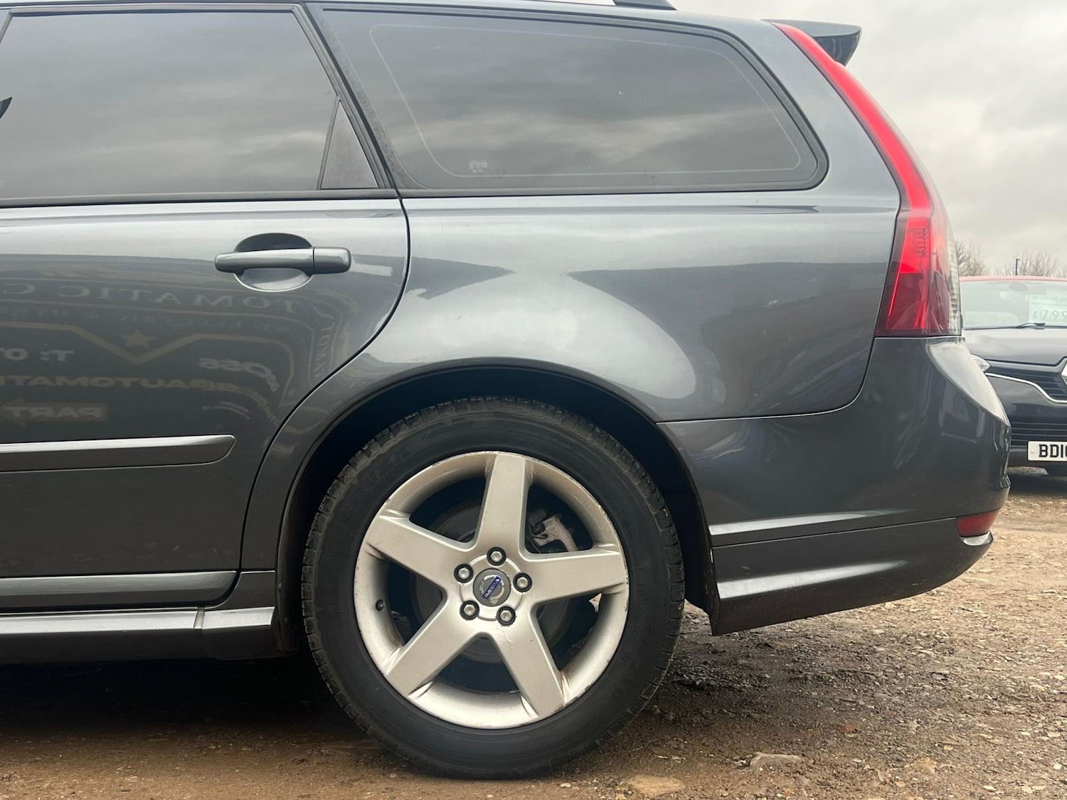 Used Volvo V50 2009 for sale - 76725978: Photo 17