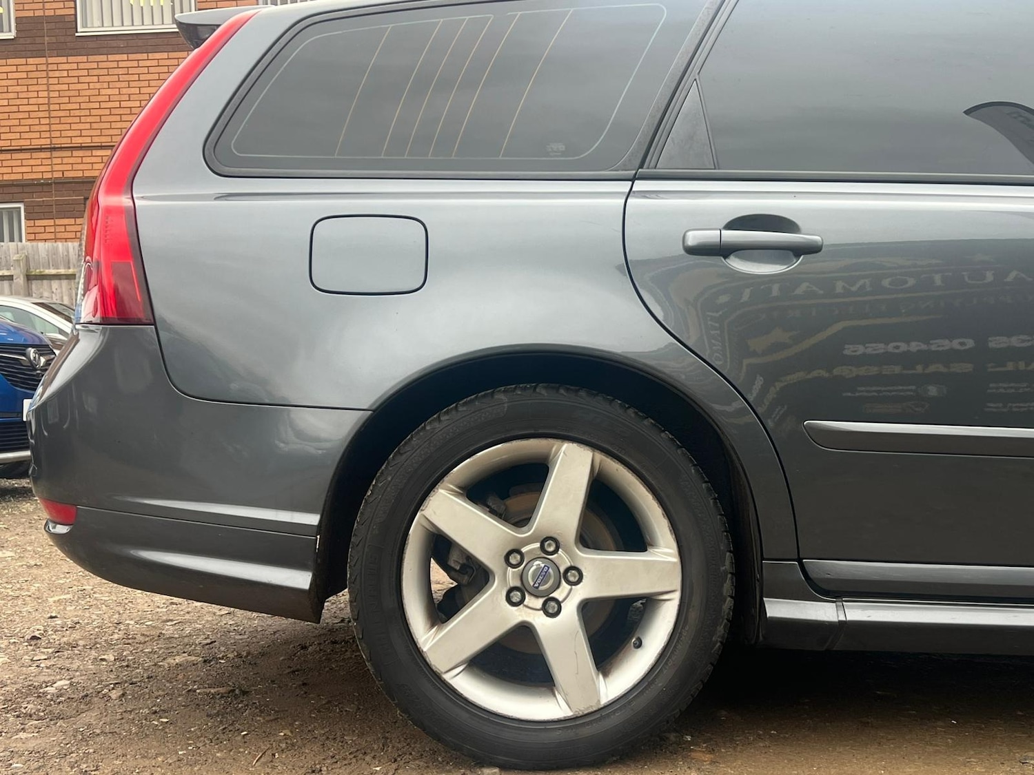 Used Volvo V50 2009 for sale - 76725978: Photo 18