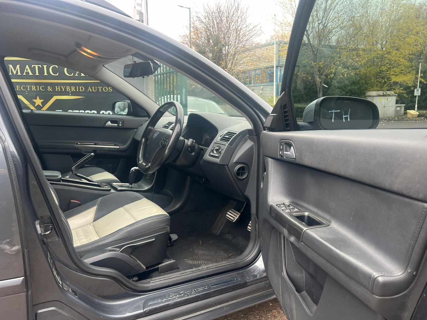 Used Volvo V50 2009 for sale - 76725978: Photo 21