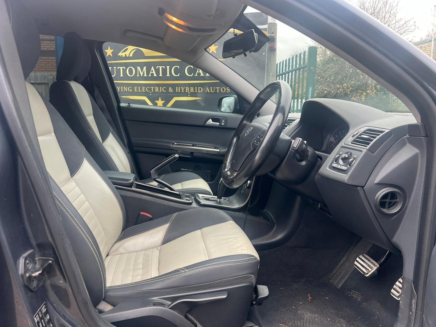 Used Volvo V50 2009 for sale - 76725978: Photo 22