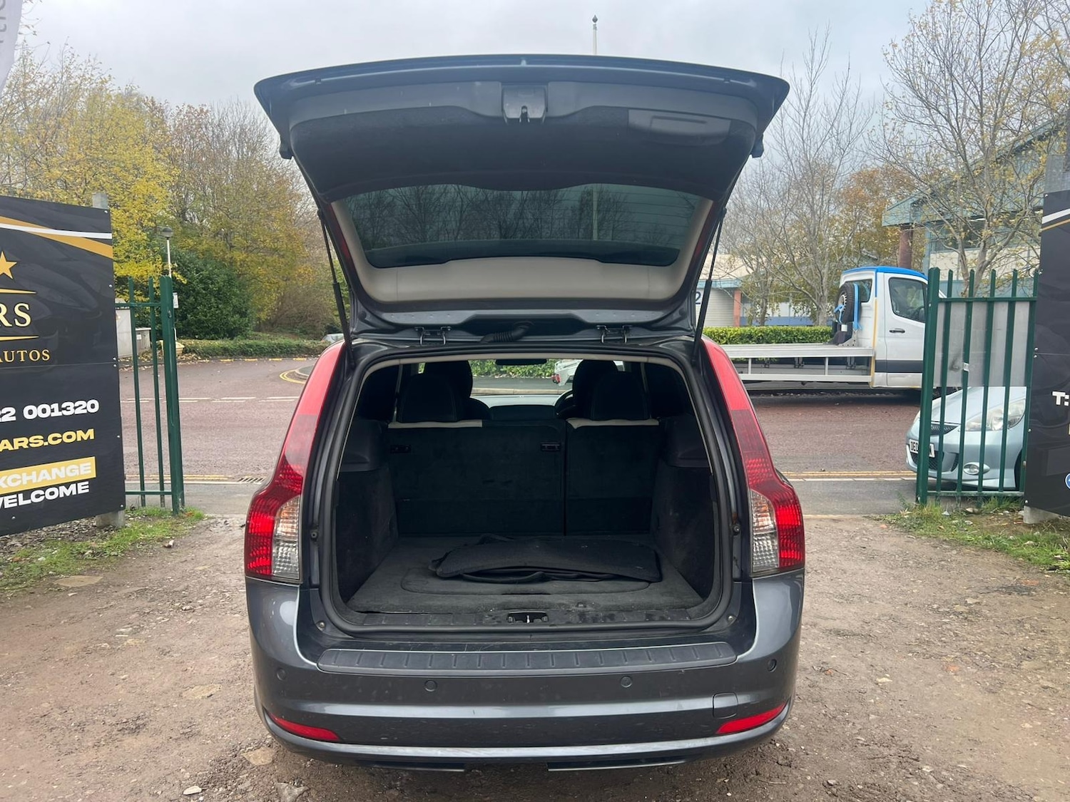 Used Volvo V50 2009 for sale - 76725978: Photo 29