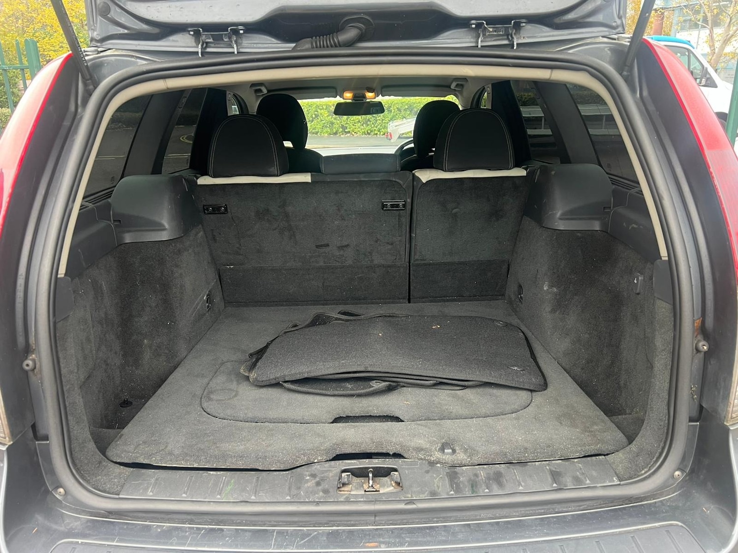 Used Volvo V50 2009 for sale - 76725978: Photo 30