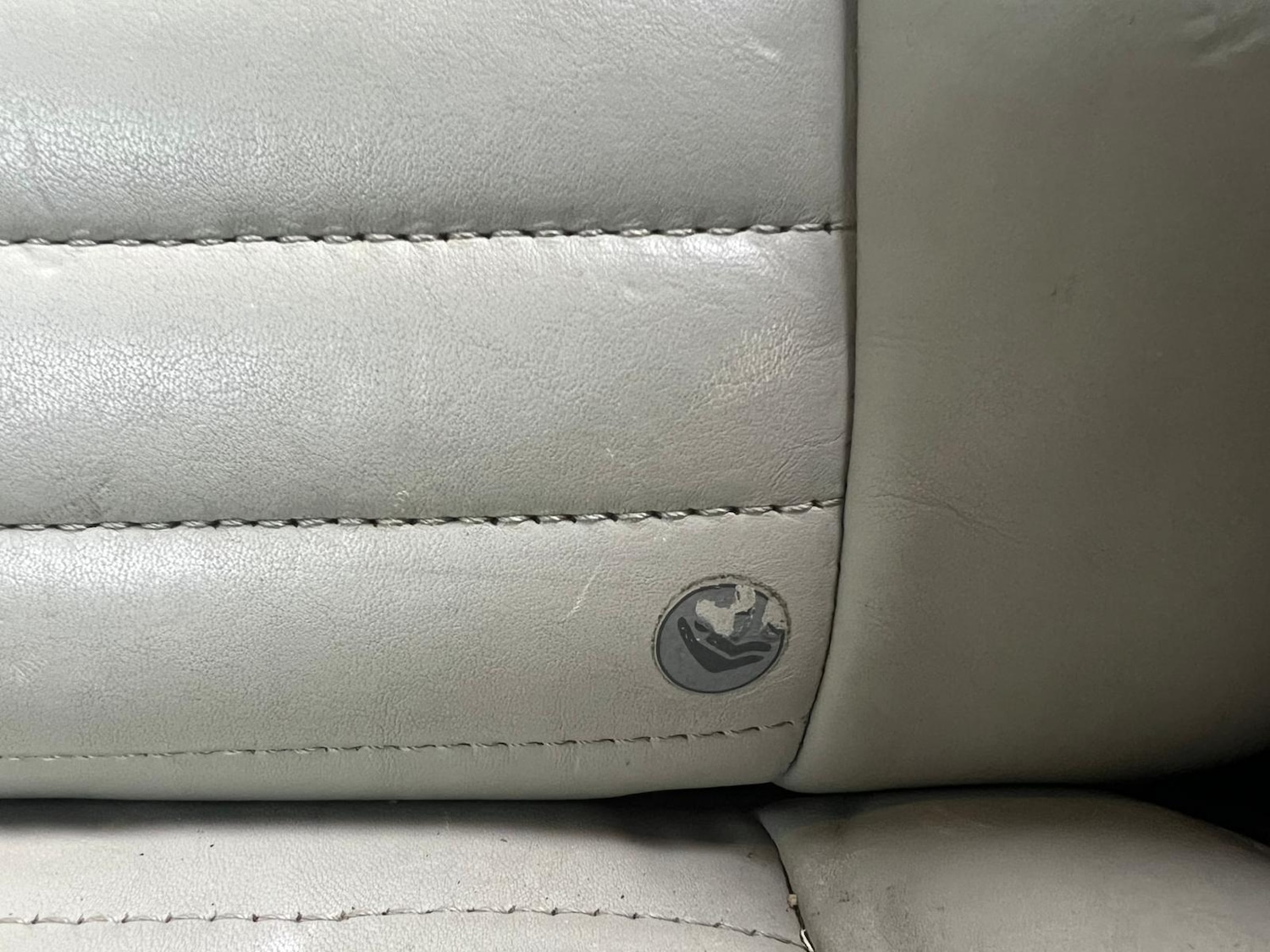 Used Volvo V50 2009 for sale - 76725978: Photo 33