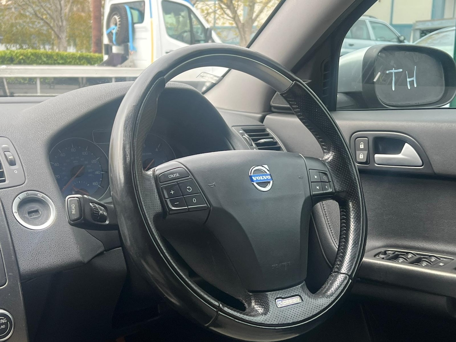 Used Volvo V50 2009 for sale - 76725978: Photo 34