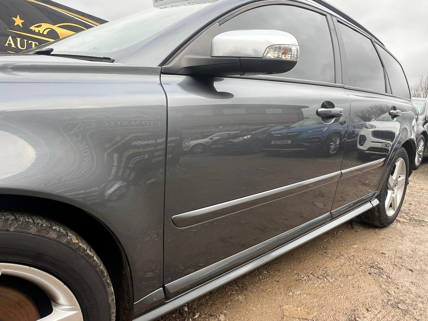 Used Volvo V50 2009 for sale - 76725978: Photo 39