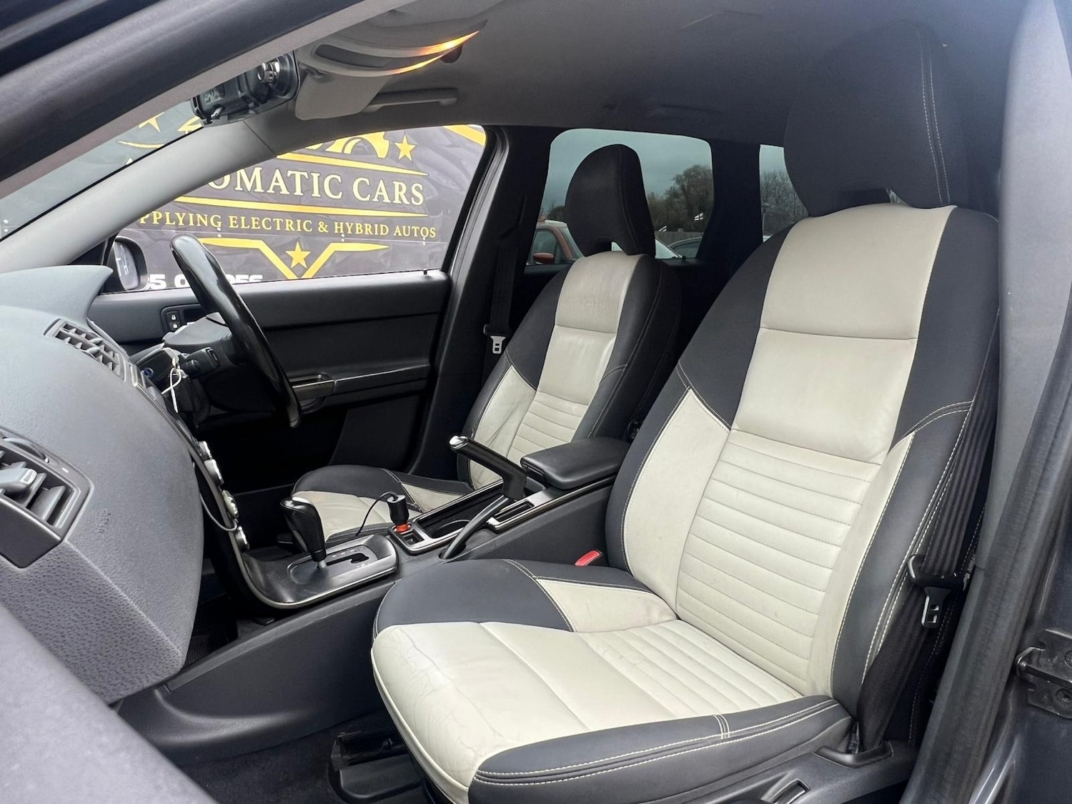 Used Volvo V50 2009 for sale - 76725978: Photo 49