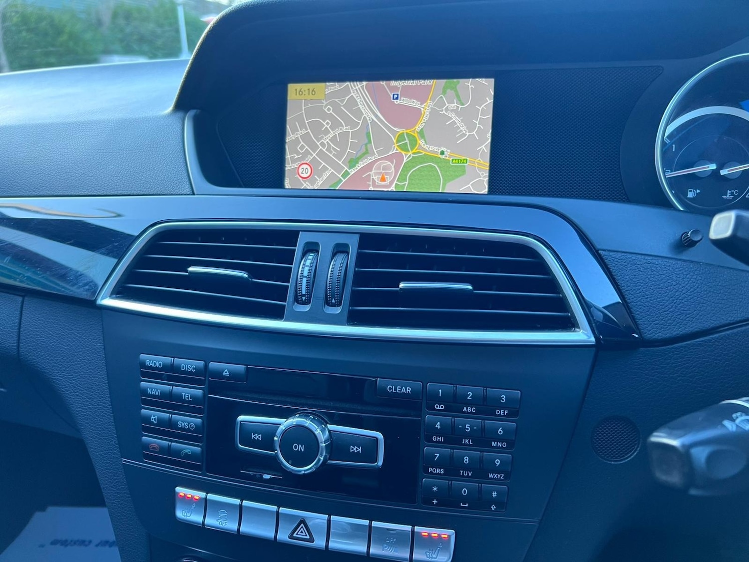 Used Mercedes-Benz C Class 2011 for sale - 77310661: Photo 11