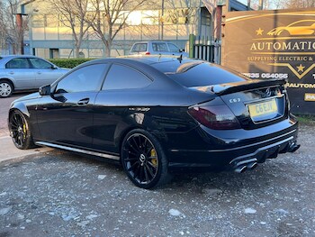 Used Mercedes-Benz C Class 2011 for sale - 77310661: Photo