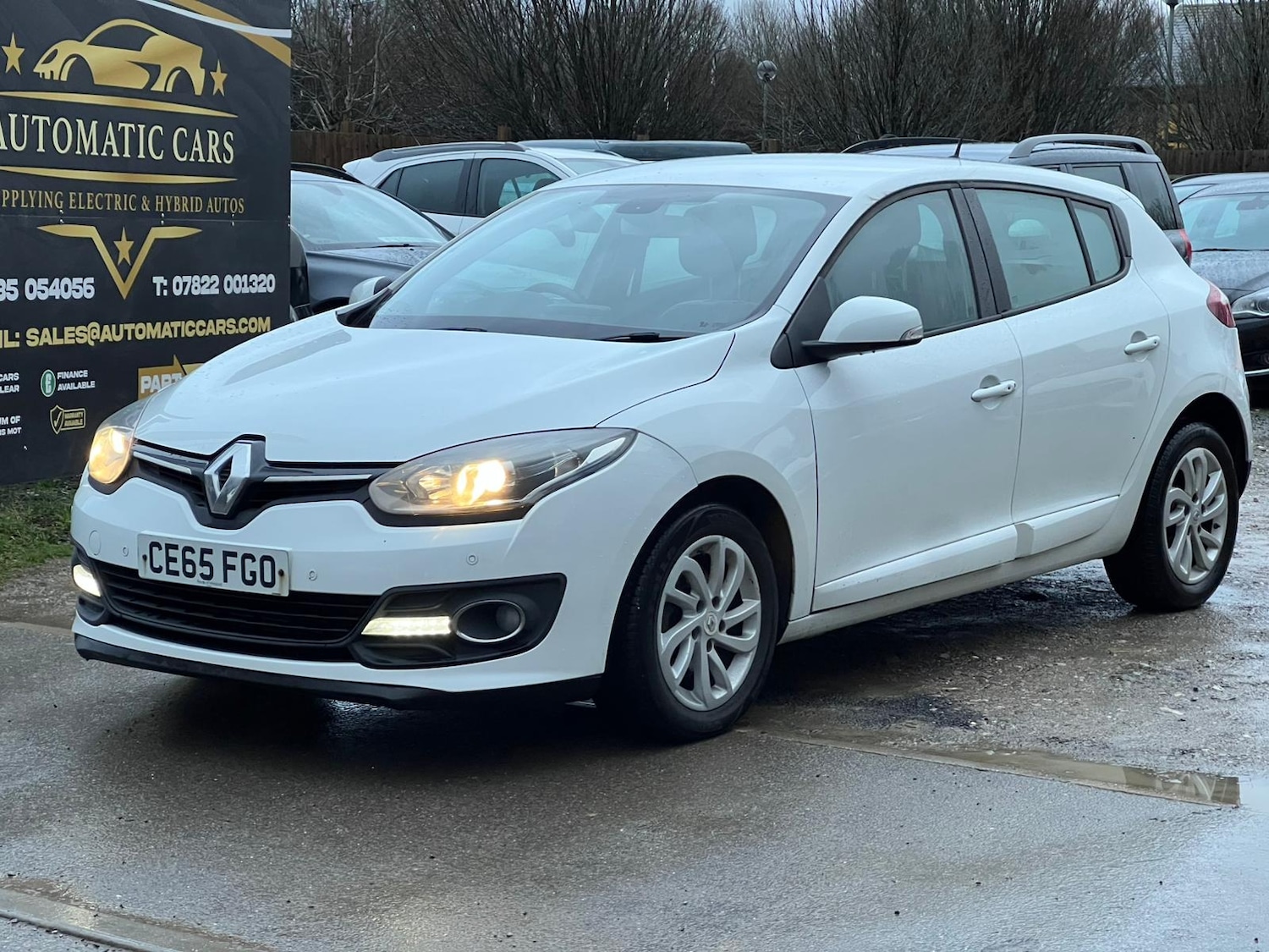 Used Renault Megane 2015 for sale - 77159621: Photo 3