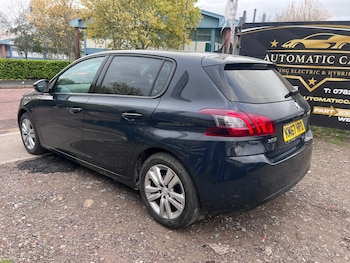 Used Peugeot 308 2017 for sale - 76436280: Photo