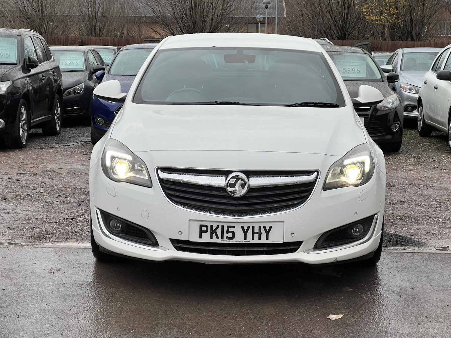 Used Vauxhall Insignia 2015 for sale - 76580332: Photo 2