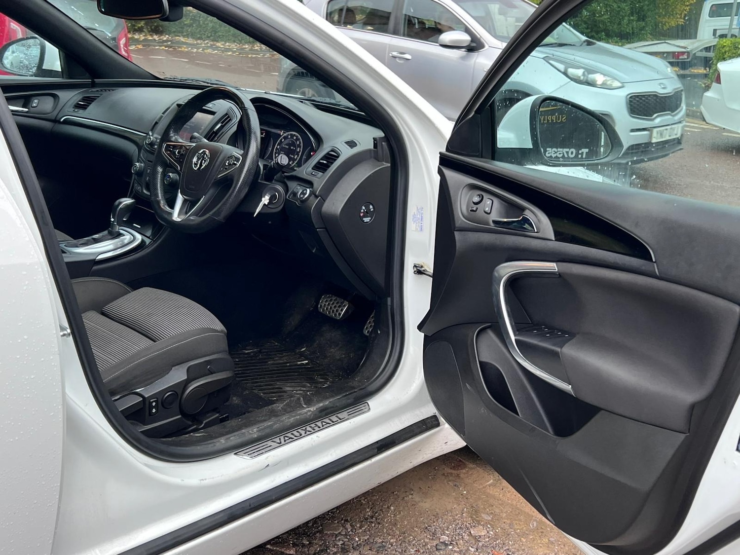 Used Vauxhall Insignia 2015 for sale - 76580332: Photo 7