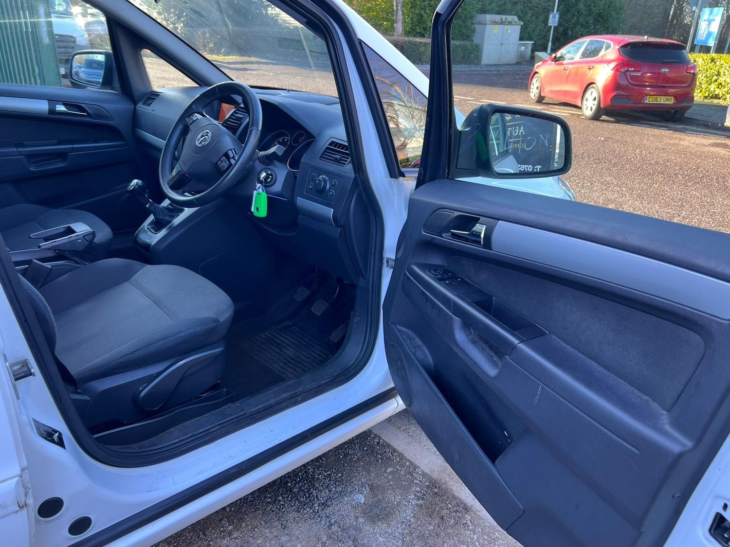 Used Vauxhall Zafira 2013 for sale - 77113045: Photo 9