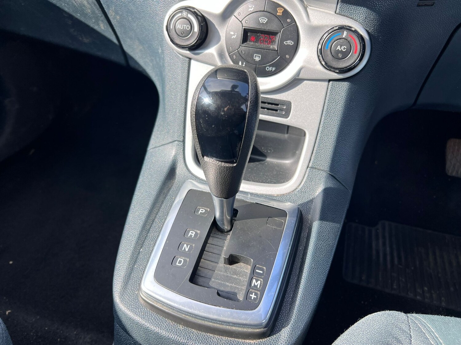 Used Ford Fiesta 2009 for sale - 77750313: Photo 12