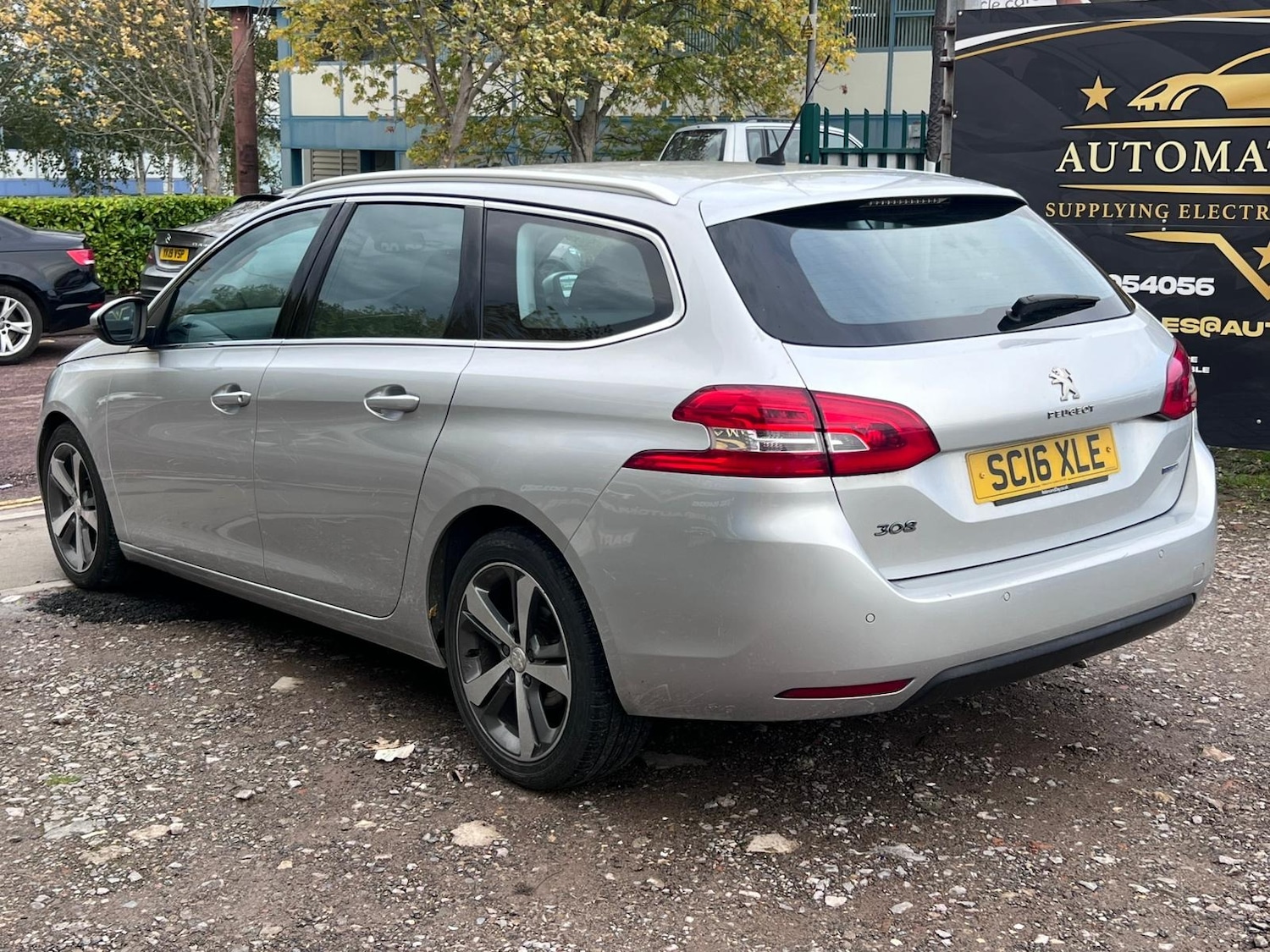 Used Peugeot 308 2016 for sale - 76436301: Photo 4