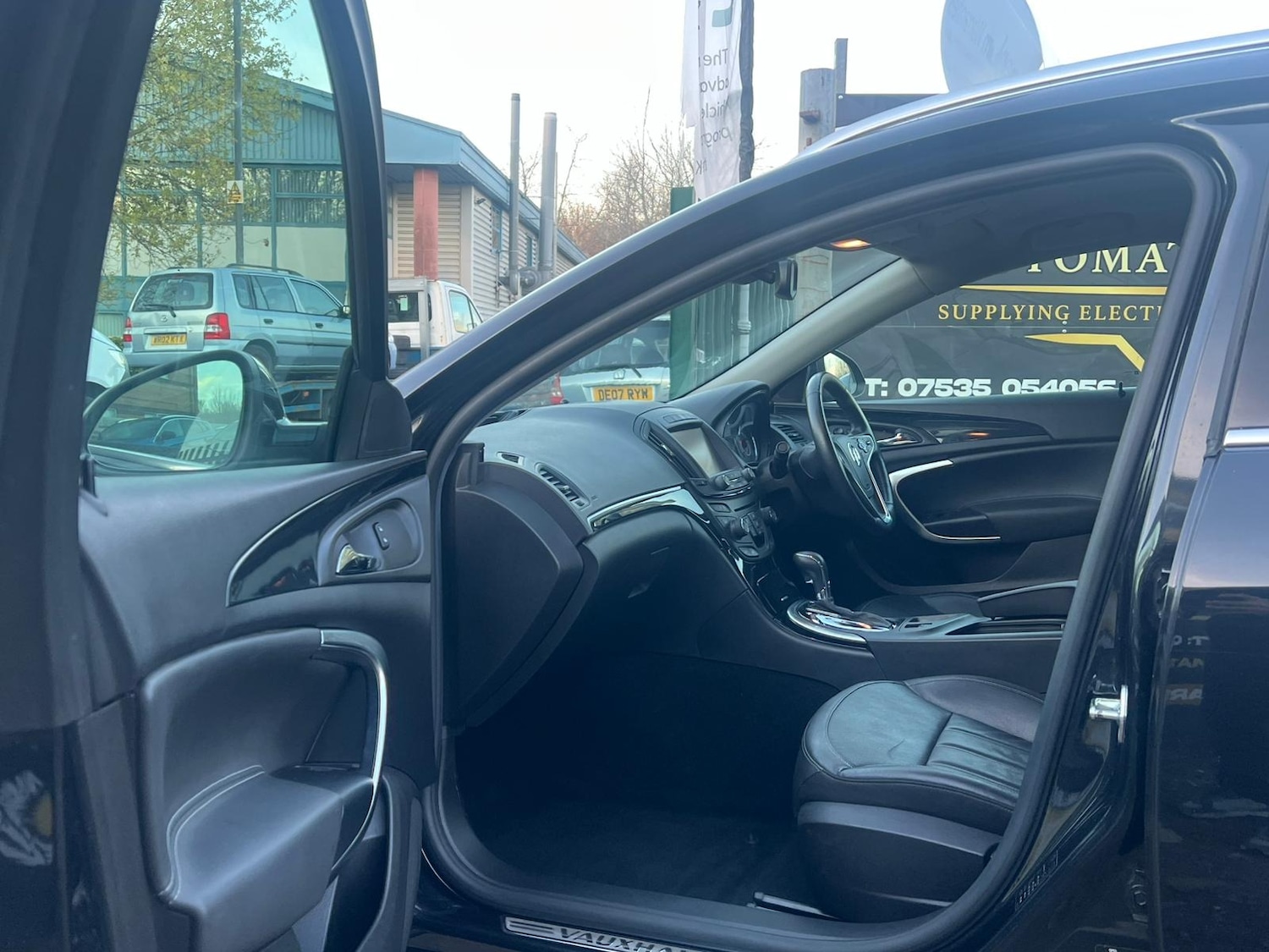 Used Vauxhall Insignia 2015 for sale - 76638222: Photo 13