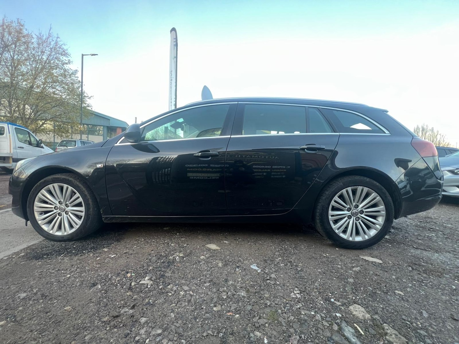 Used Vauxhall Insignia 2015 for sale - 76638222: Photo 4