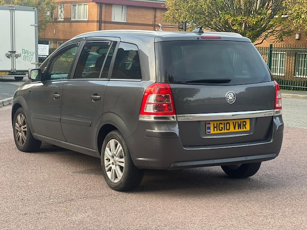 Used Vauxhall Zafira 2010 for sale - 76225343: Photo 4
