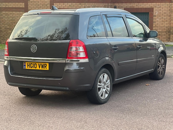 Used Vauxhall Zafira 2010 for sale - 76225343: Photo 7