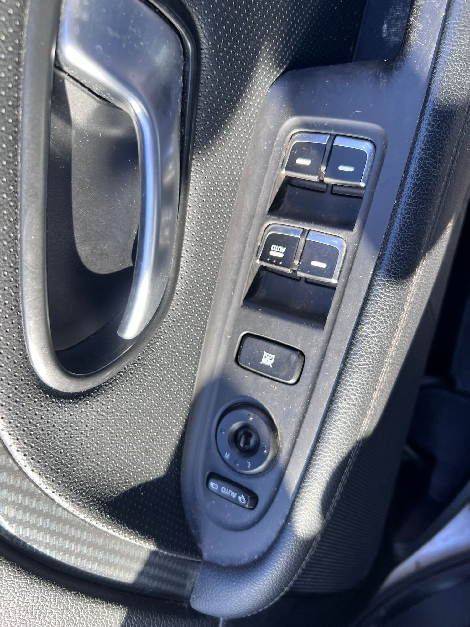 Used Kia Carens 2017 for sale - 77720572: Photo 16