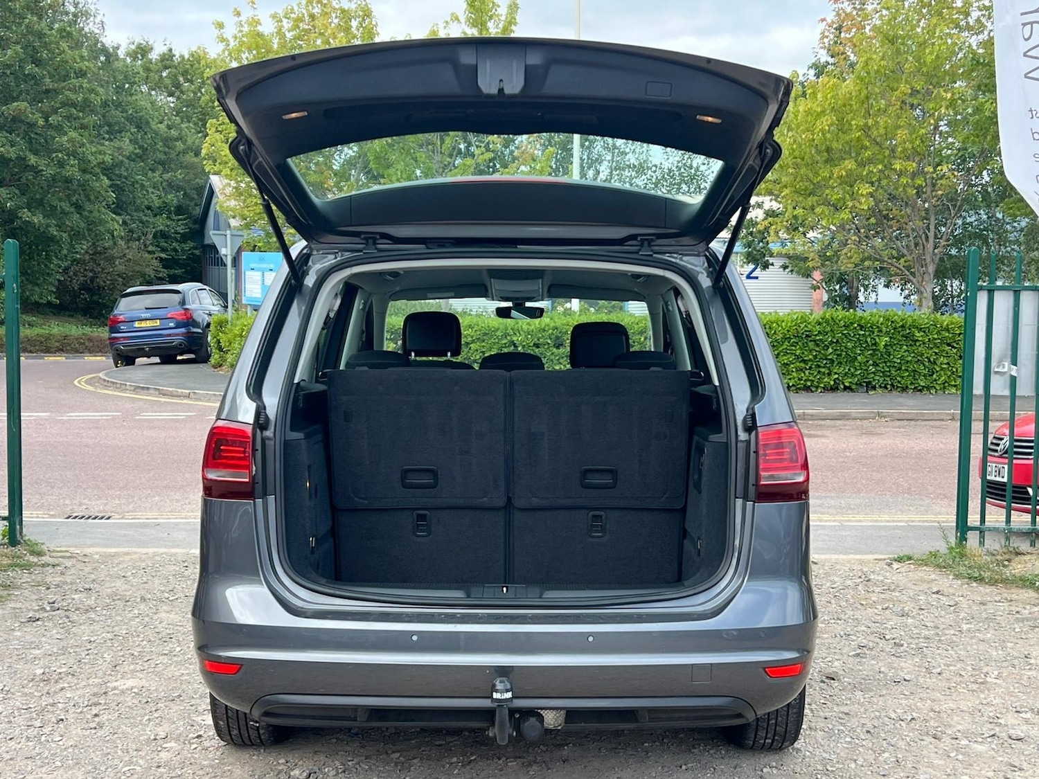 Used Volkswagen Sharan 2017 for sale - 77392162: Photo 19