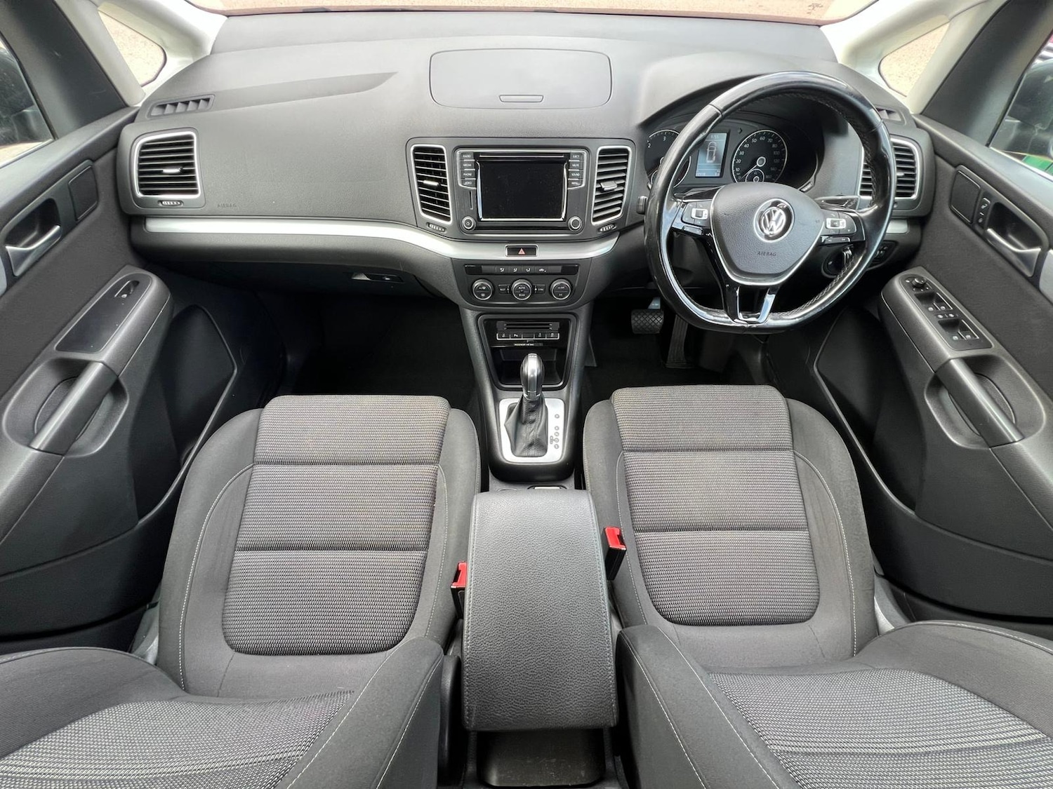 Used Volkswagen Sharan 2017 for sale - 77392162: Photo 22