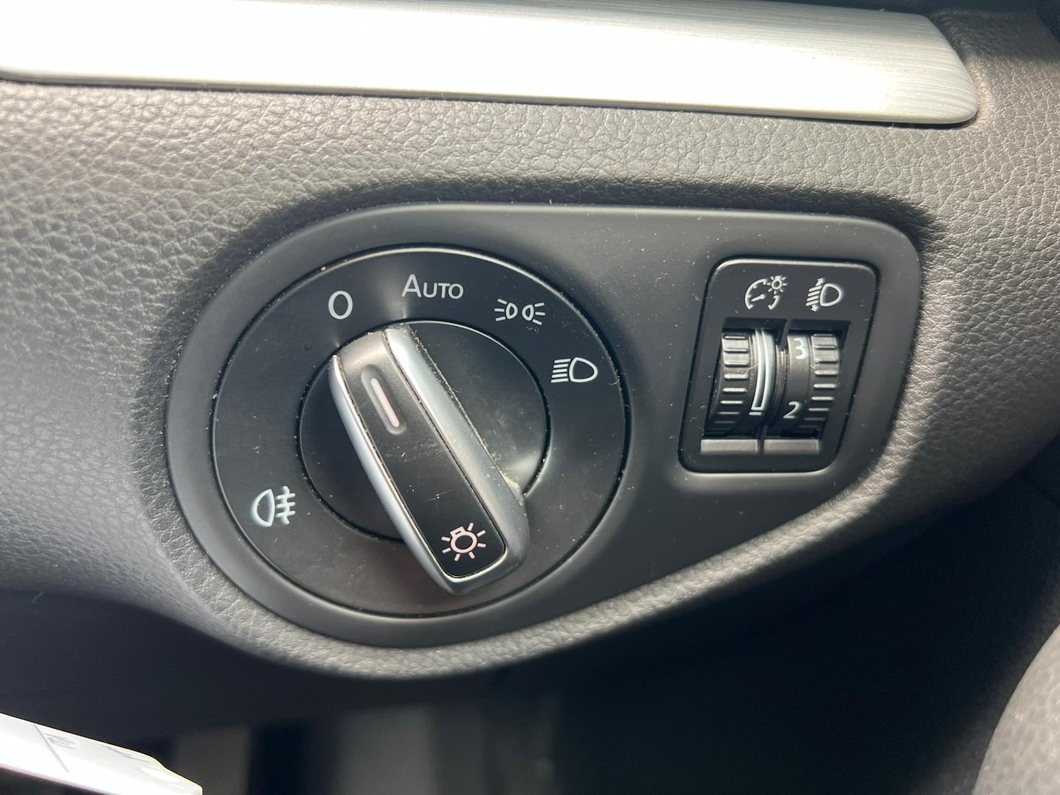 Used Volkswagen Sharan 2017 for sale - 77392162: Photo 33