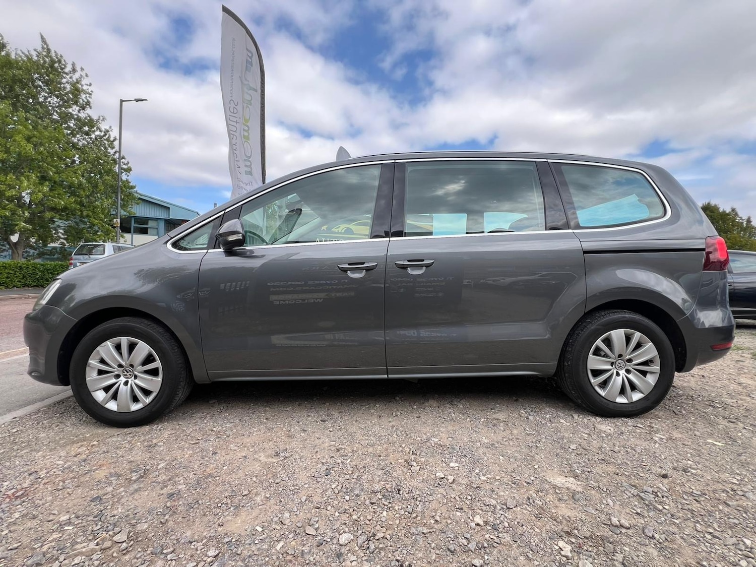 Used Volkswagen Sharan 2017 for sale - 77392162: Photo 4