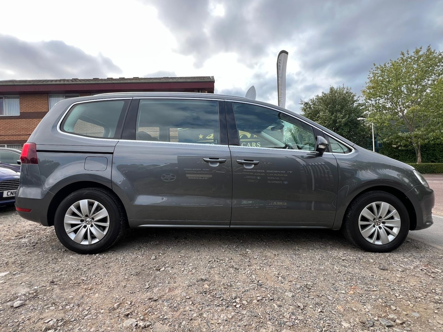 Used Volkswagen Sharan 2017 for sale - 77392162: Photo 8