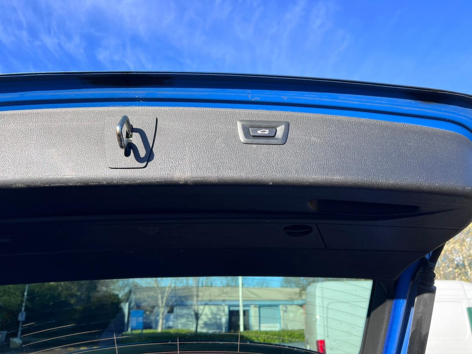 Used BMW 3 Series 2017 for sale - 76638074: Photo 12