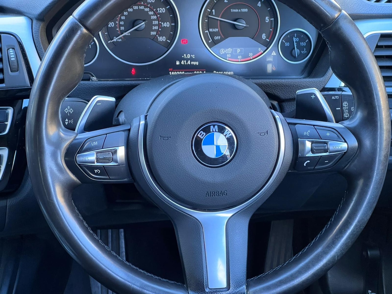 Used BMW 3 Series 2017 for sale - 76638074: Photo 21