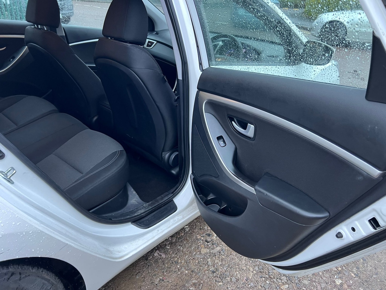 Used Hyundai i30 2014 for sale - 77159628: Photo 11