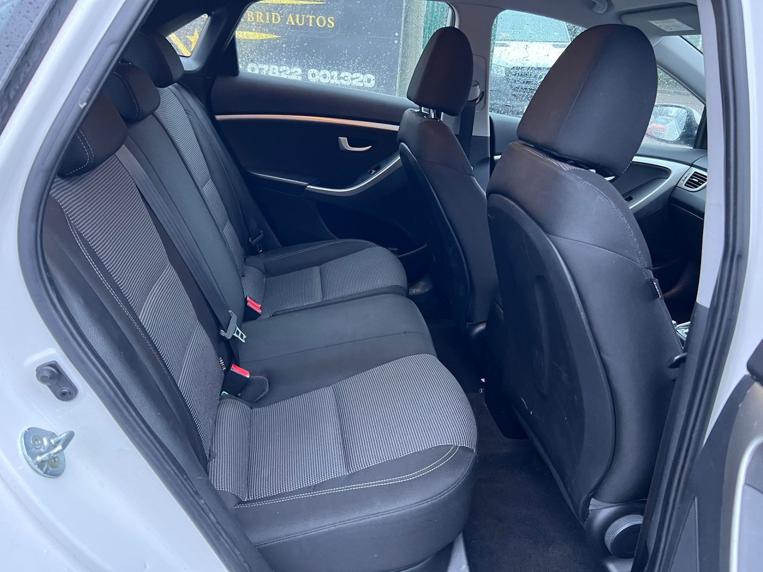 Used Hyundai i30 2014 for sale - 77159628: Photo 12