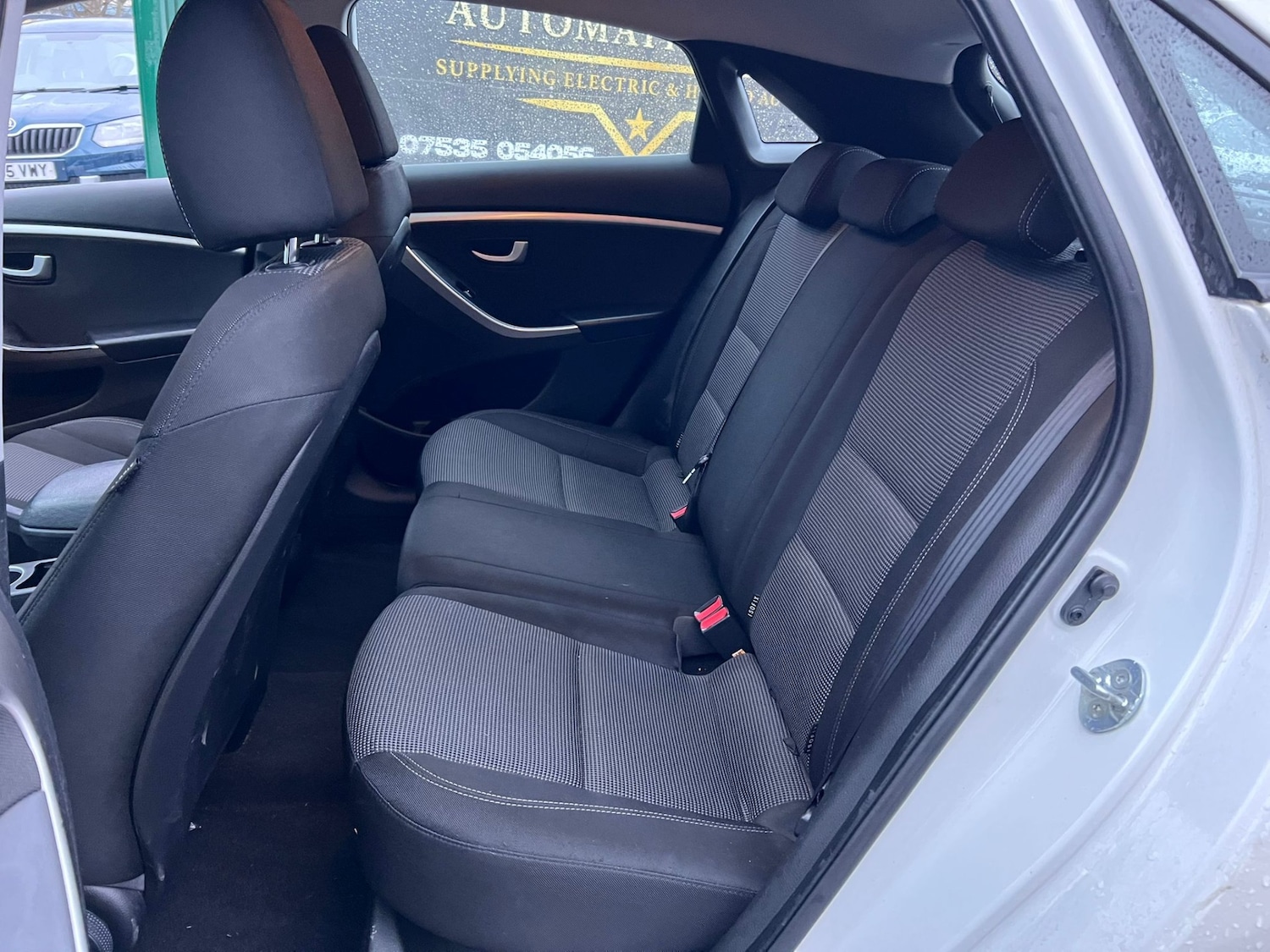 Used Hyundai i30 2014 for sale - 77159628: Photo 13