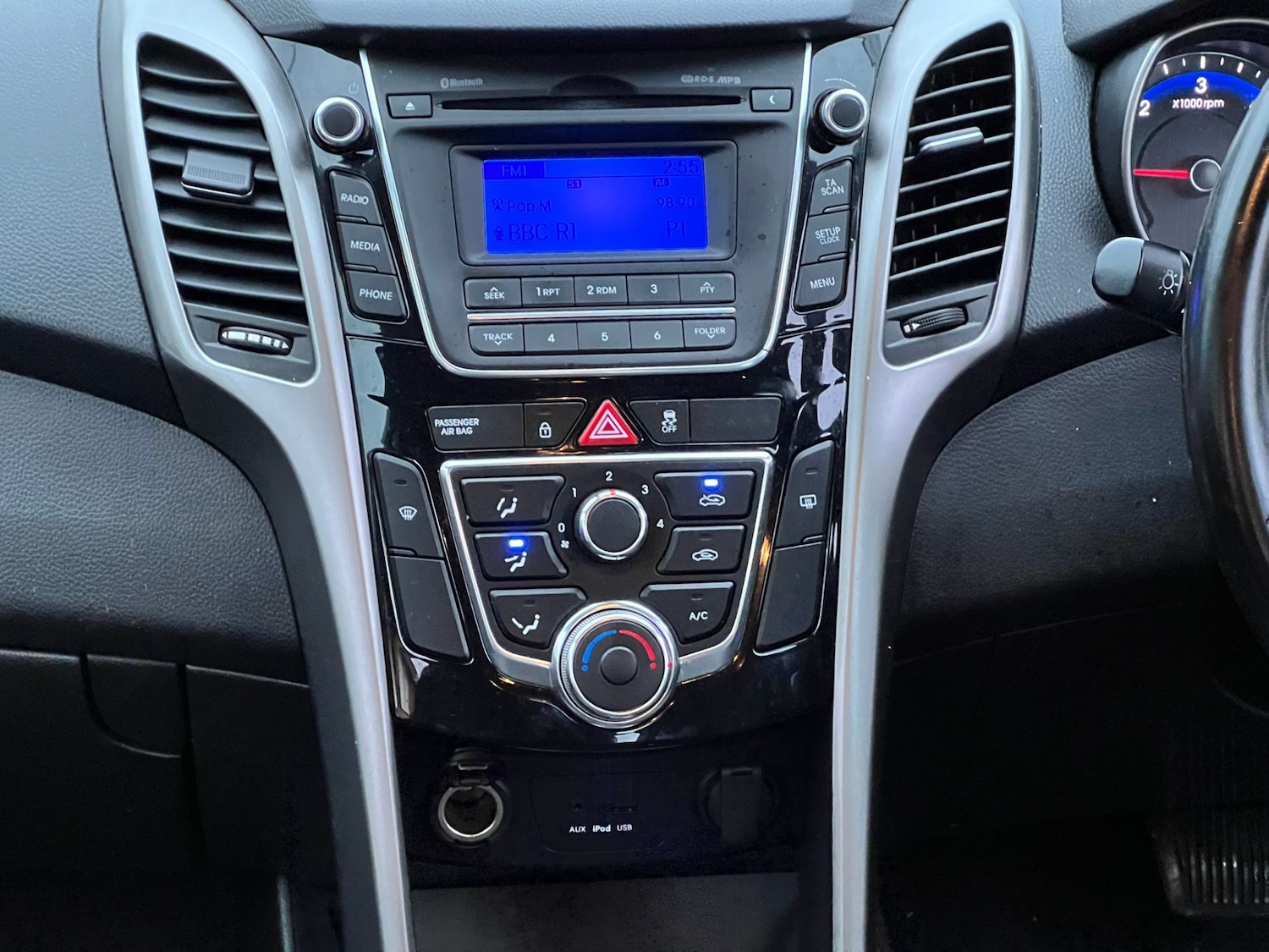 Used Hyundai i30 2014 for sale - 77159628: Photo 17