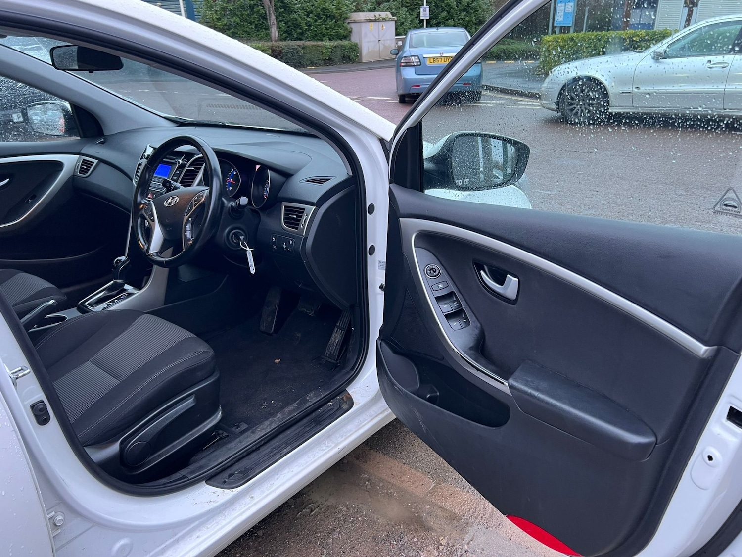 Used Hyundai i30 2014 for sale - 77159628: Photo 6