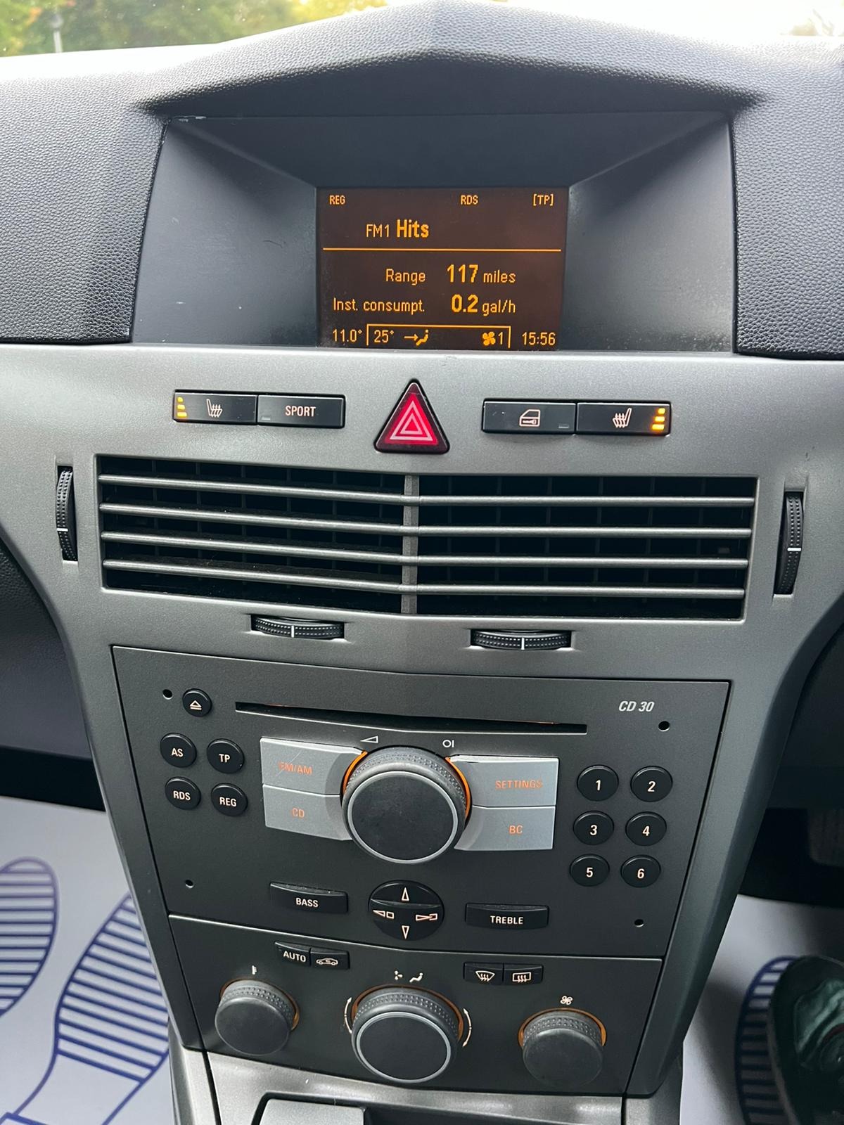 Used Vauxhall Astra 2005 for sale - 76316539: Photo 24