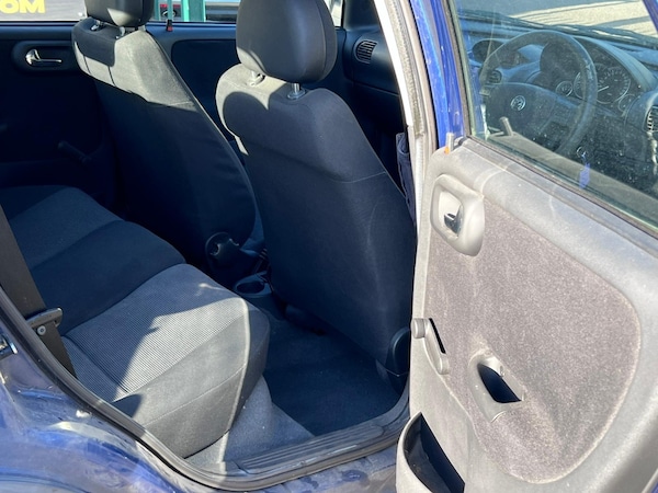 Used Vauxhall Corsa 2006 for sale - 76174283: Photo 9