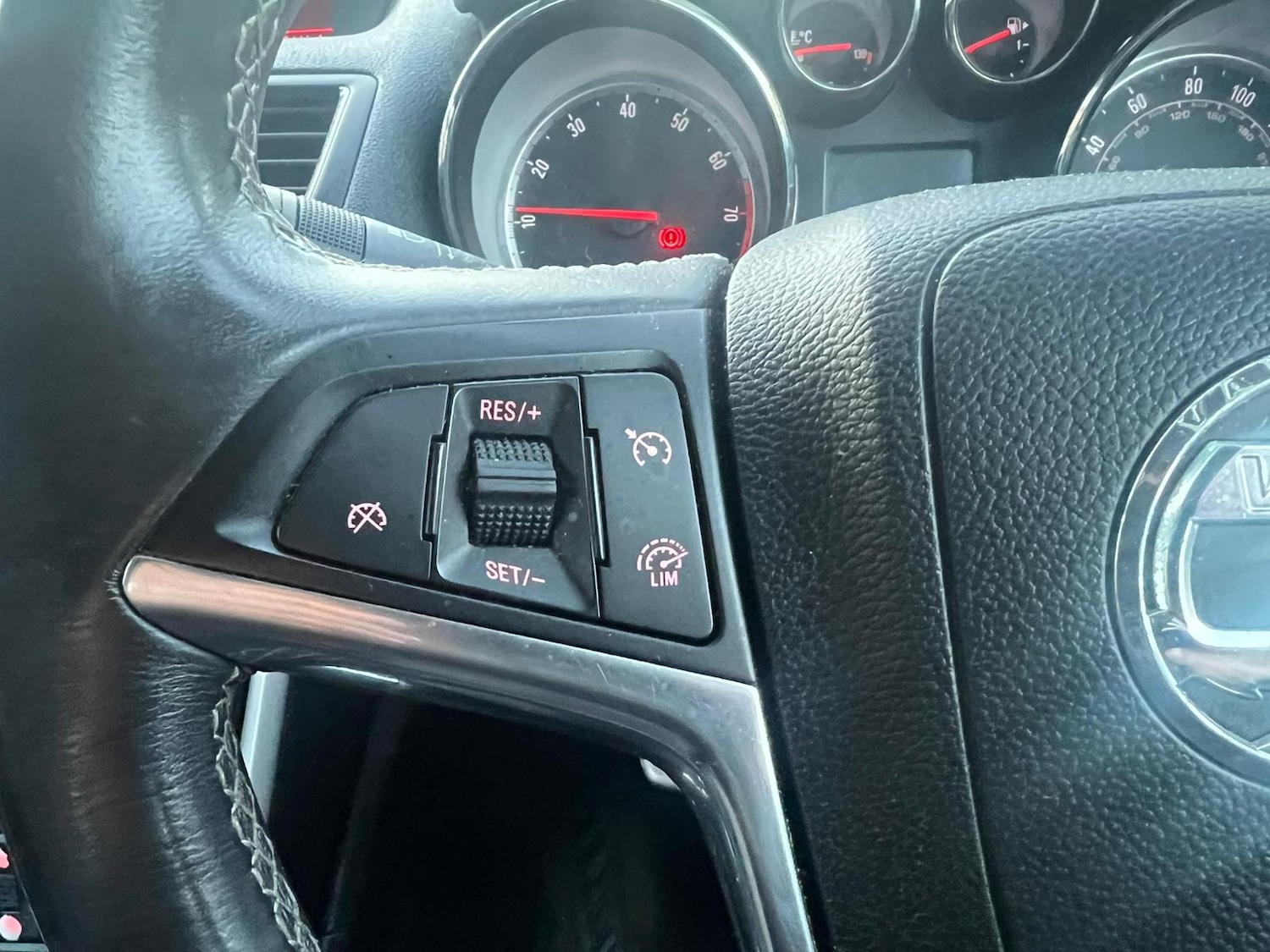 Used Vauxhall Mokka 2014 for sale - 76397175: Photo 26