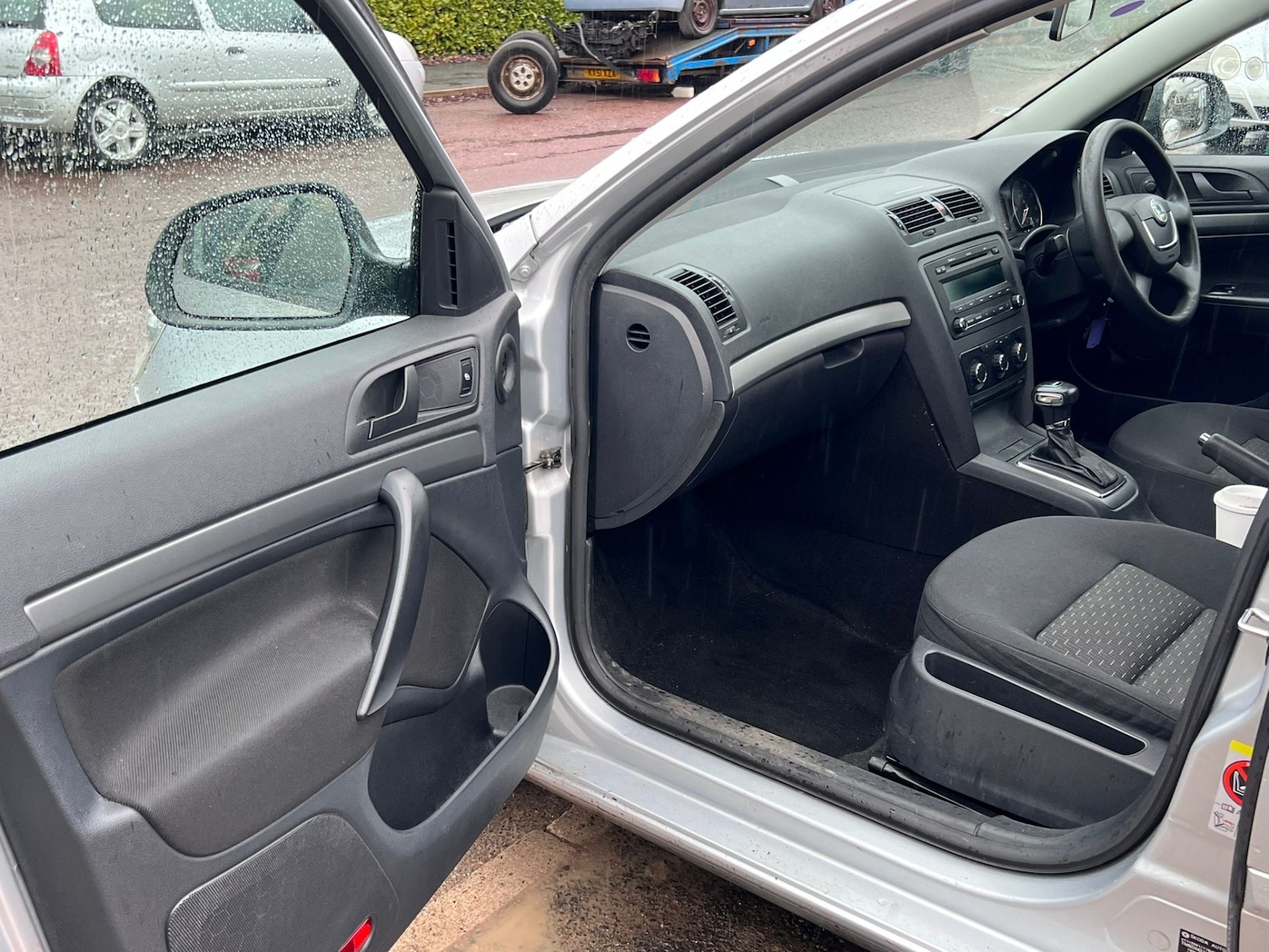 Used Skoda Octavia 2011 for sale - 77158716: Photo 11